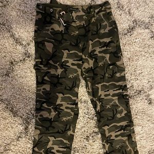 Baggy Camo Jogger Pants